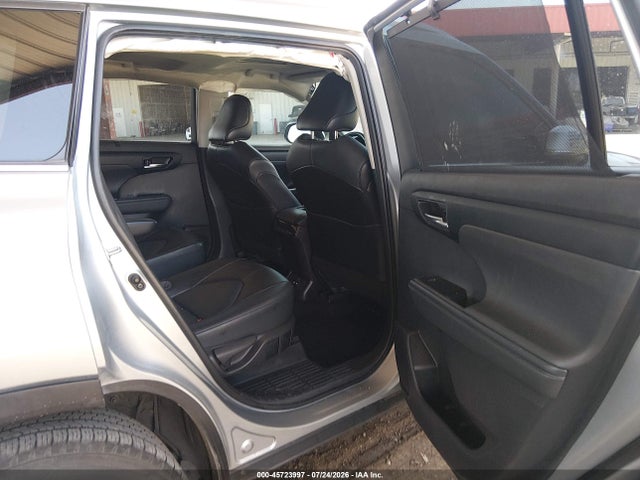 Toyota Highlander Xle 2021 5TDGZRAH5MS537740 Image 8