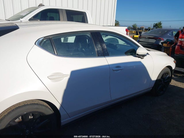 Mazda Mazda3 Premium Package 2020 JM1BPANM2L1162586 Image 14