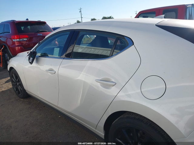Mazda Mazda3 Premium Package 2020 JM1BPANM2L1162586 Image 15