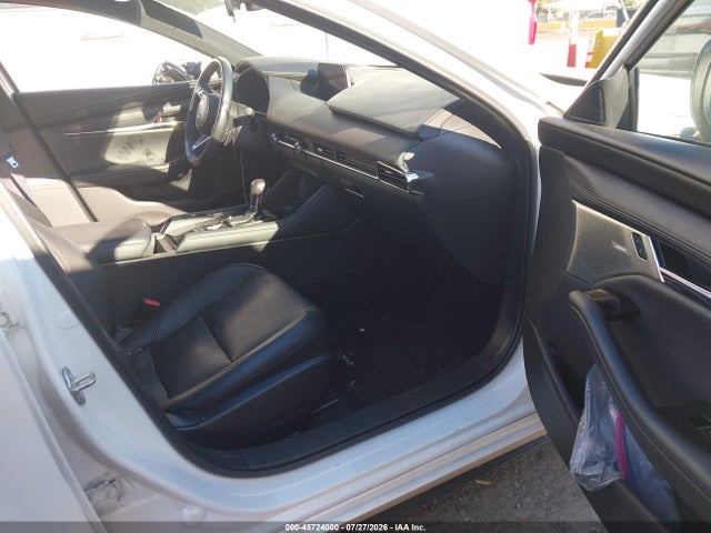 Mazda Mazda3 Premium Package 2020 JM1BPANM2L1162586 Image 5