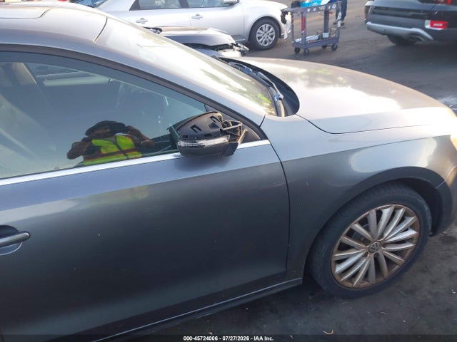 2011 Volkswagen Jetta 2.5l Sel მანქანა იყიდება აუქციონზე, vin: 3VWLZ7AJ6BM349020, აუქციონის ნომერი: 45724006