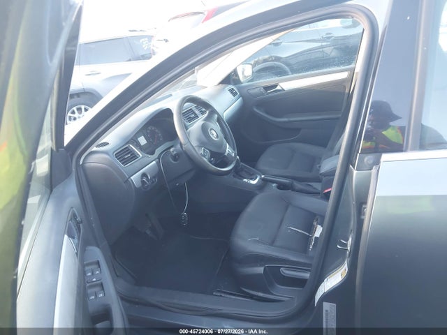 2011 Volkswagen Jetta 2.5l Sel მანქანა იყიდება აუქციონზე, vin: 3VWLZ7AJ6BM349020, აუქციონის ნომერი: 45724006