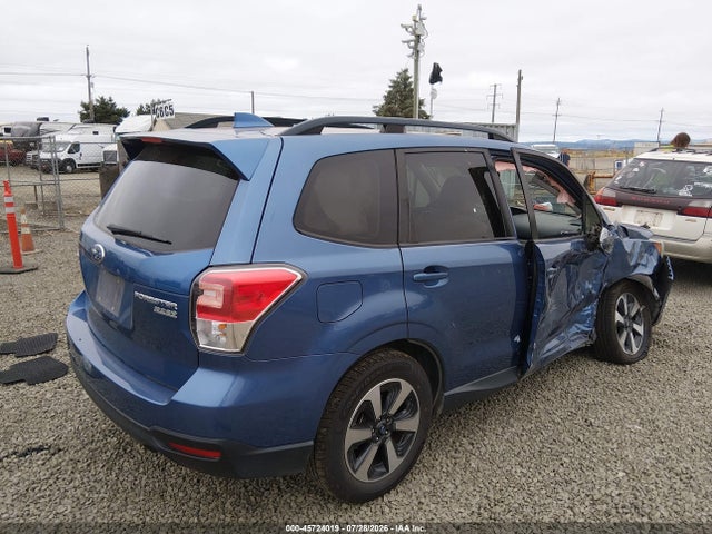 Subaru Forester 2.5i Premium 2017 JF2SJAGC5HH443464 Image 4