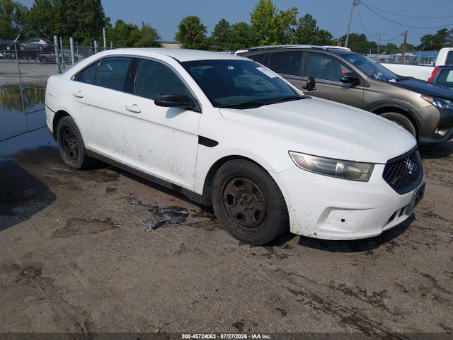 2015 1FAHP2L88FG122770 главное изображение