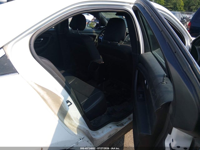 Ford Police Interceptor 2015 1FAHP2L88FG122770 Image 8