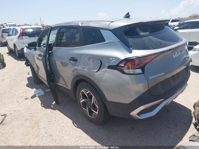 KIA Sportage Lx 2023 KNDPUCAFXP7152828 Image 3