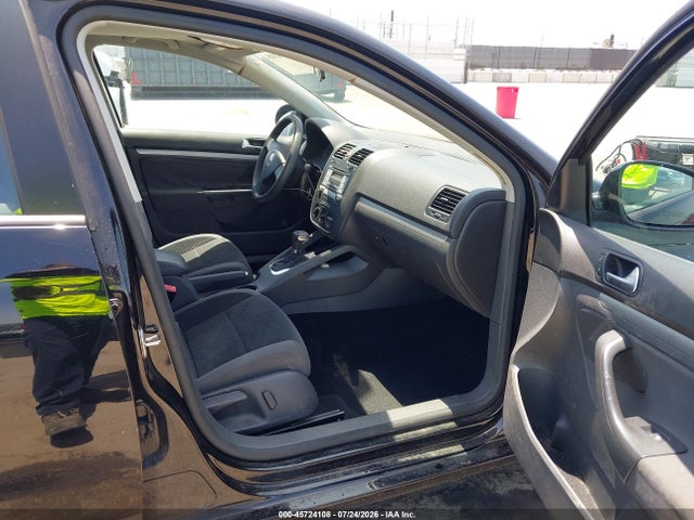 45724108 :رقم المزاد ، 3VWJZ71K89M123474 vin ، 2009 Volkswagen Jetta S مزاد بيع