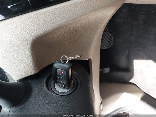 2017 Nissan Rogue S მანქანა იყიდება აუქციონზე, vin: JN8AT2MV1HW258991, აუქციონის ნომერი: 45724127