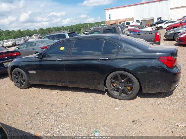 2014 Bmw 750 I მანქანა იყიდება აუქციონზე, vin: WBAYE8C53ED135982, აუქციონის ნომერი: 45724134