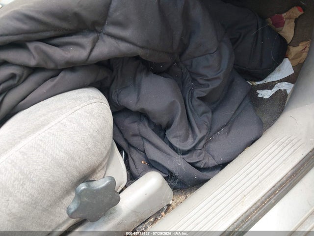45724137 :رقم المزاد ، 1G4HP52K934110838 vin ، 2003 Buick Lesabre Custom مزاد بيع