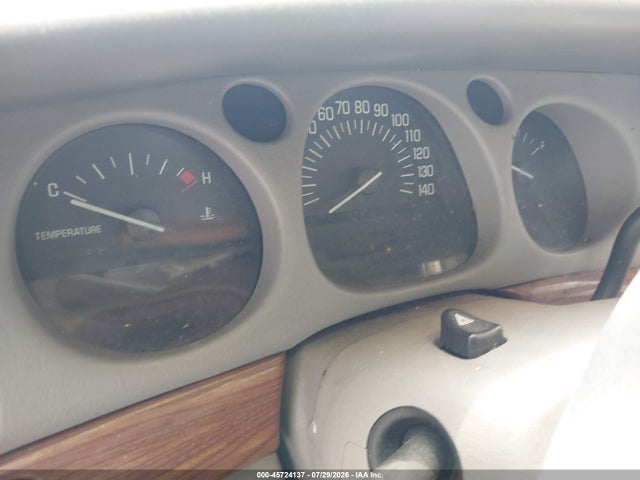 45724137 :رقم المزاد ، 1G4HP52K934110838 vin ، 2003 Buick Lesabre Custom مزاد بيع