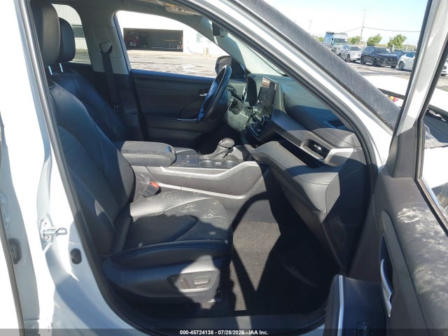 5TDKBRCH3PS598214 Toyota Highlander Hybrid Xle