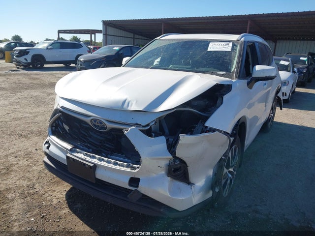 5TDKBRCH3PS598214 Toyota Highlander Hybrid Xle