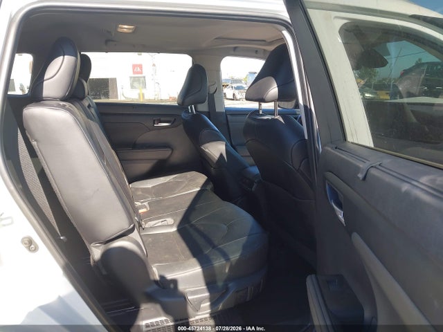 5TDKBRCH3PS598214 Toyota Highlander Hybrid Xle