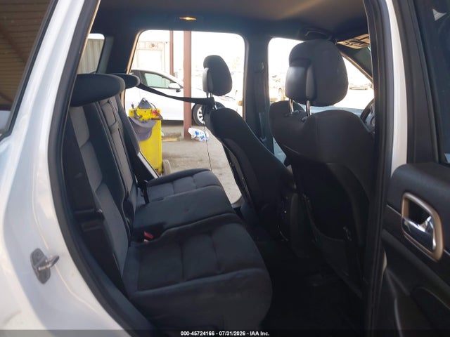 Jeep Grand Cherokee Laredo 2014 1C4RJEAG3EC120166 Image 8