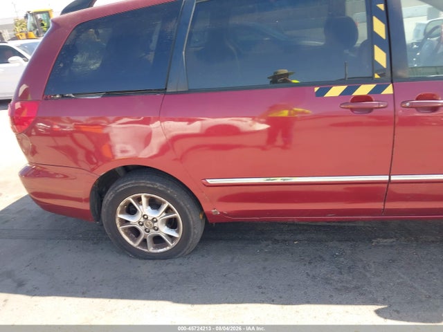 Продажа на аукционе авто 2006 Toyota Sienna Xle Limited, vin: 5TDBA22C26S065799, номер лота: 45724213