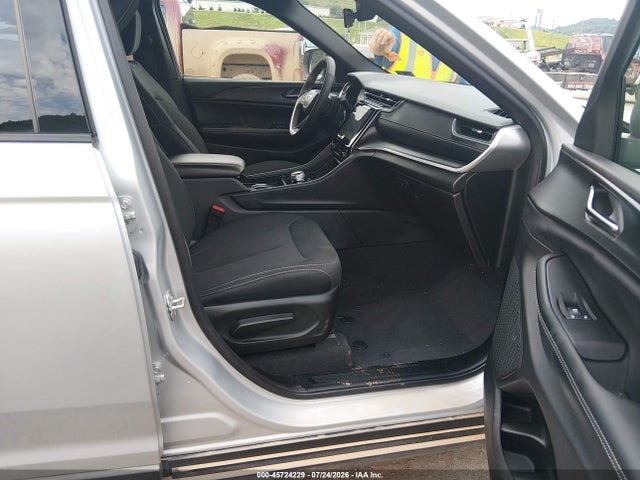 2025 Jeep Grand Cherokee L Laredo X 4x4 მანქანა იყიდება აუქციონზე, vin: 1C4RJKAG6S8762958, აუქციონის ნომერი: 45724229