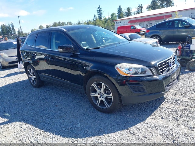 45724230 :رقم المزاد ، YV4902DZ8D2456590 vin ، 2013 Volvo Xc60 T6 مزاد بيع