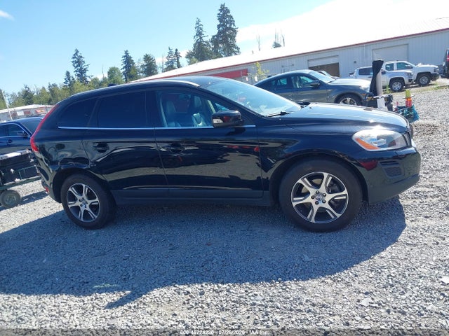 45724230 :رقم المزاد ، YV4902DZ8D2456590 vin ، 2013 Volvo Xc60 T6 مزاد بيع