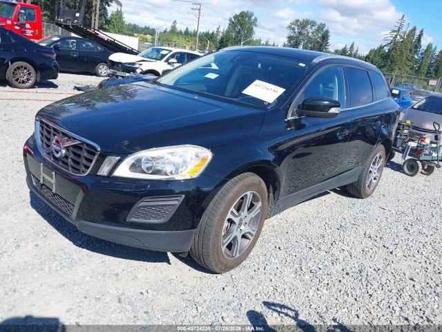 45724230 :رقم المزاد ، YV4902DZ8D2456590 vin ، 2013 Volvo Xc60 T6 مزاد بيع