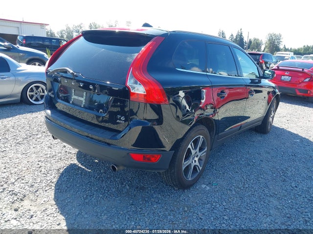 45724230 :رقم المزاد ، YV4902DZ8D2456590 vin ، 2013 Volvo Xc60 T6 مزاد بيع
