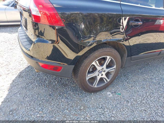 45724230 :رقم المزاد ، YV4902DZ8D2456590 vin ، 2013 Volvo Xc60 T6 مزاد بيع