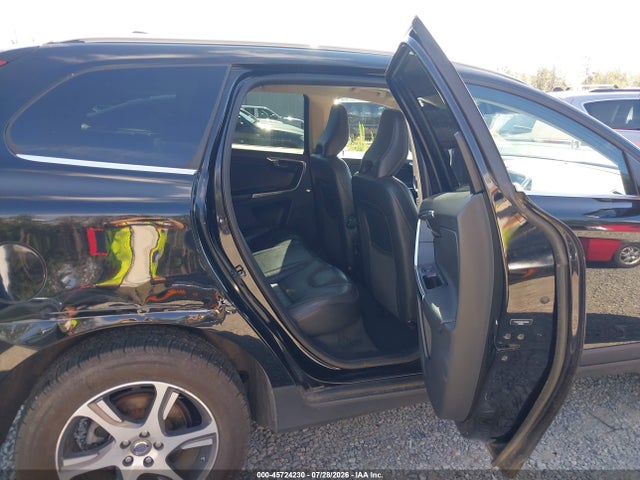 45724230 :رقم المزاد ، YV4902DZ8D2456590 vin ، 2013 Volvo Xc60 T6 مزاد بيع