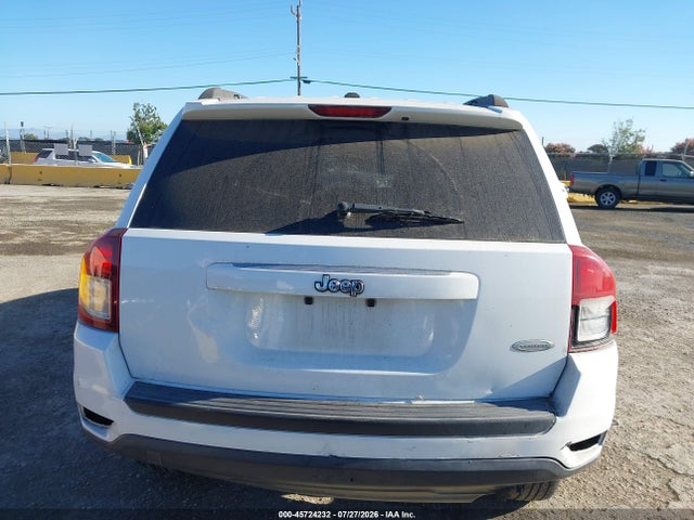 Jeep Compass Latitude 2016 1C4NJCEA2GD737984 Image 16