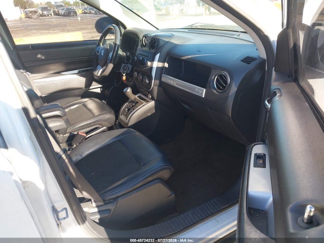 Jeep Compass Latitude 2016 1C4NJCEA2GD737984 Image 5
