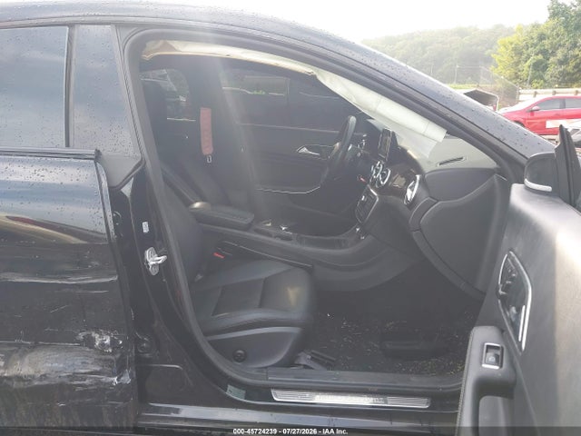 45724239 :رقم المزاد ، WDDSJ4EB4EN035986 vin ، 2014 Mercedes-benz Cla 250 مزاد بيع