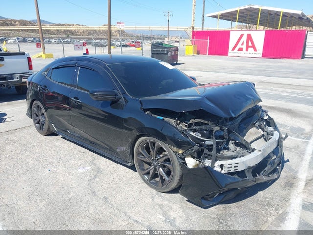 Honda Civic Sport 2018 SHHFK7H45JU411755 головне зображення