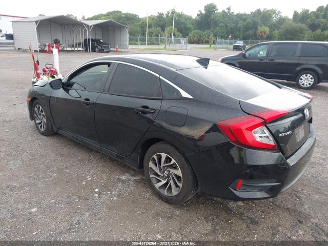 Продаж на аукціоні авто 2018 Honda Civic Ex, vin: 19XFC2F71JE031221, номер лоту: 45724264