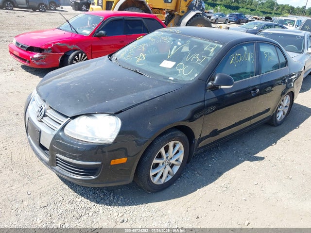 2010 Volkswagen Jetta Limited Edition მანქანა იყიდება აუქციონზე, vin: 3VWRZ7AJ5AM156804, აუქციონის ნომერი: 45724292