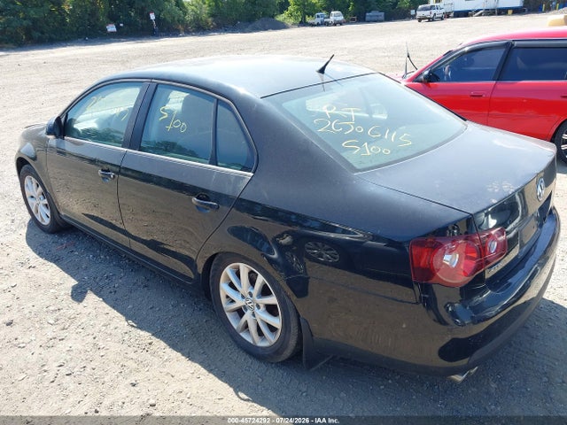 2010 Volkswagen Jetta Limited Edition მანქანა იყიდება აუქციონზე, vin: 3VWRZ7AJ5AM156804, აუქციონის ნომერი: 45724292
