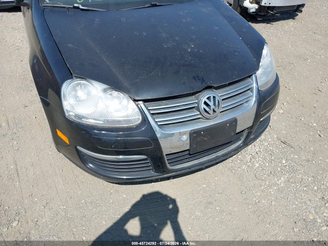 2010 Volkswagen Jetta Limited Edition მანქანა იყიდება აუქციონზე, vin: 3VWRZ7AJ5AM156804, აუქციონის ნომერი: 45724292