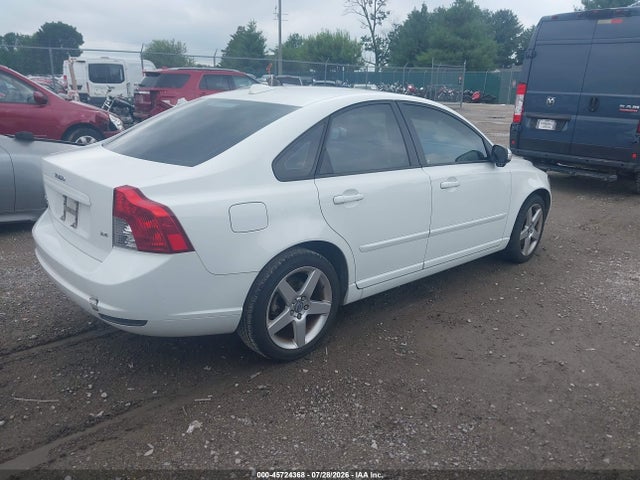 Aukcja sprzedaży 2008 Volvo S40 2.4l/2.4l W/snrf, vin: YV1MS382082366344, numer aukcji: 45724368
