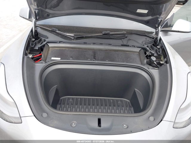 Продаж на аукціоні авто 2025 Tesla Model Y Long Range Dual Motor All-wheel Drive, vin: 7SAYGDEE7SF283627, номер лоту: 45724382