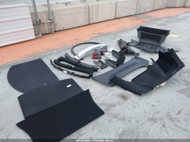 Продаж на аукціоні авто 2025 Tesla Model Y Long Range Dual Motor All-wheel Drive, vin: 7SAYGDEE7SF283627, номер лоту: 45724382