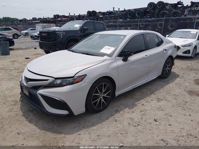Toyota CAMRY SE 2022 4T1G11AK7NU052299 Image 2