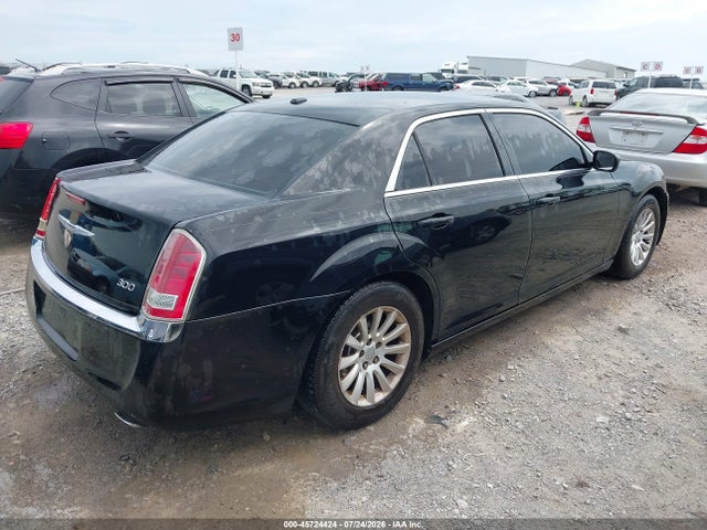 Продажа на аукционе авто 2012 Chrysler 300, vin: 2C3CCAAG5CH193238, номер лота: 45724424