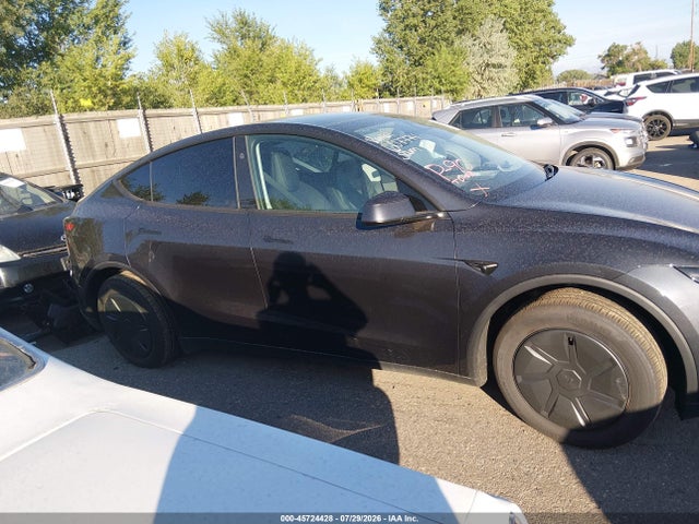 Продаж на аукціоні авто 2026 Tesla Model Y Premium Rear-wheel Drive/rear-wheel Drive, vin: 7SAYGDED1TA607774, номер лоту: 45724428