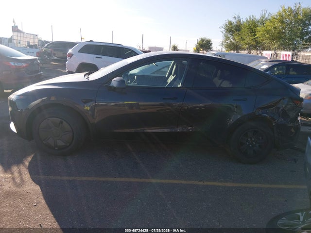 Продаж на аукціоні авто 2026 Tesla Model Y Premium Rear-wheel Drive/rear-wheel Drive, vin: 7SAYGDED1TA607774, номер лоту: 45724428