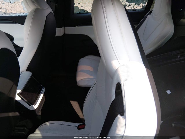 Продаж на аукціоні авто 2024 Tesla Model X Plaid Tri Motor All-wheel Drive, vin: 7SAXCBE69RF448592, номер лоту: 45724432