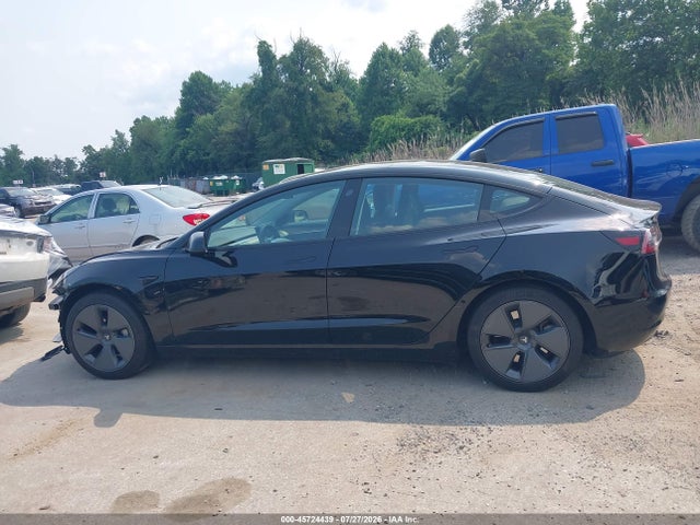2021 Tesla Model 3 Standard Range Plus Rear-wheel Drive მანქანა იყიდება აუქციონზე, vin: 5YJ3E1EA1MF027415, აუქციონის ნომერი: 45724439