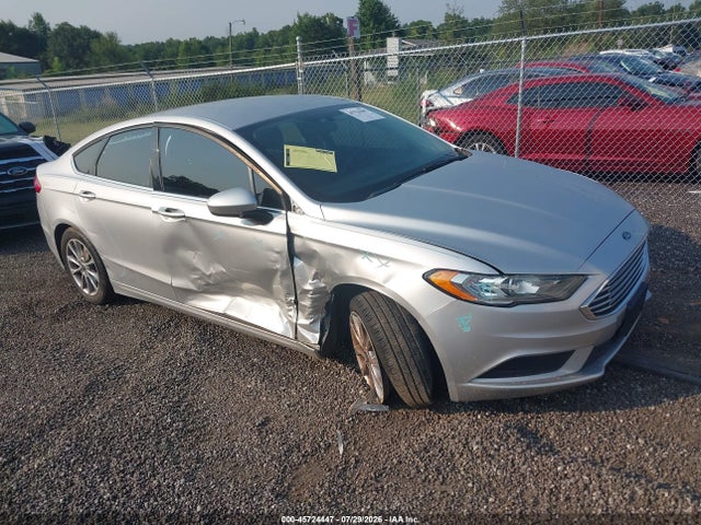 45724447 :رقم المزاد ، 3FA6P0HD2HR320564 vin ، 2017 Ford Fusion Se مزاد بيع