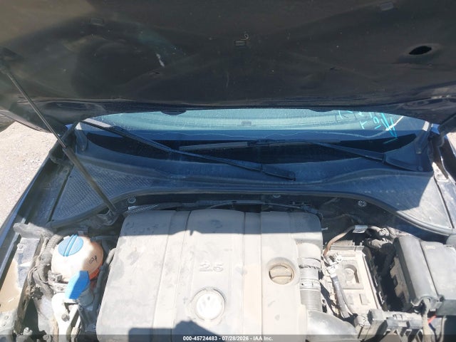 2013 Volkswagen Passat 2.5l Se მანქანა იყიდება აუქციონზე, vin: 1VWBP7A38DC107014, აუქციონის ნომერი: 45724483