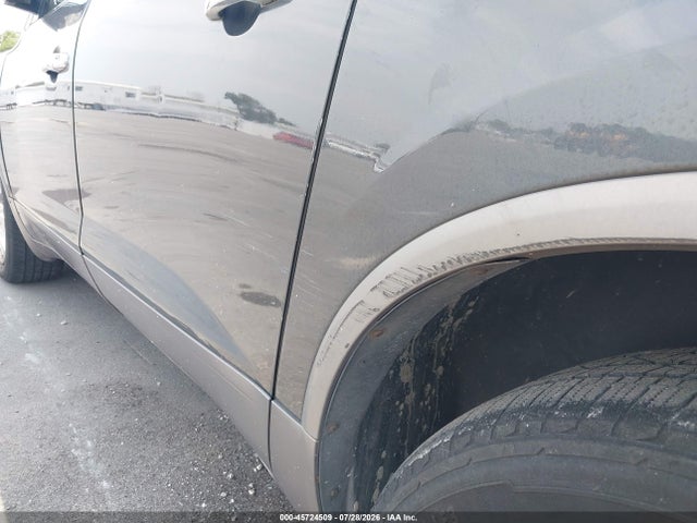 45724509 :رقم المزاد ، 5GAKRBED2BJ379183 vin ، 2011 Buick Enclave 1xl مزاد بيع