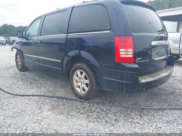 2010 Chrysler Town & Country Touring Plus მანქანა იყიდება აუქციონზე, vin: 2A4RR8D19AR398857, აუქციონის ნომერი: 45724535