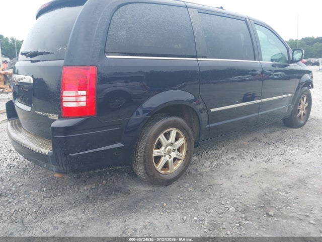 2010 Chrysler Town & Country Touring Plus მანქანა იყიდება აუქციონზე, vin: 2A4RR8D19AR398857, აუქციონის ნომერი: 45724535