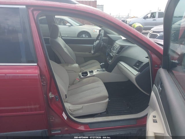 45724544 :رقم المزاد ، 4S4BRCDC7E3226090 vin ، 2014 Subaru Outback 2.5i Premium مزاد بيع